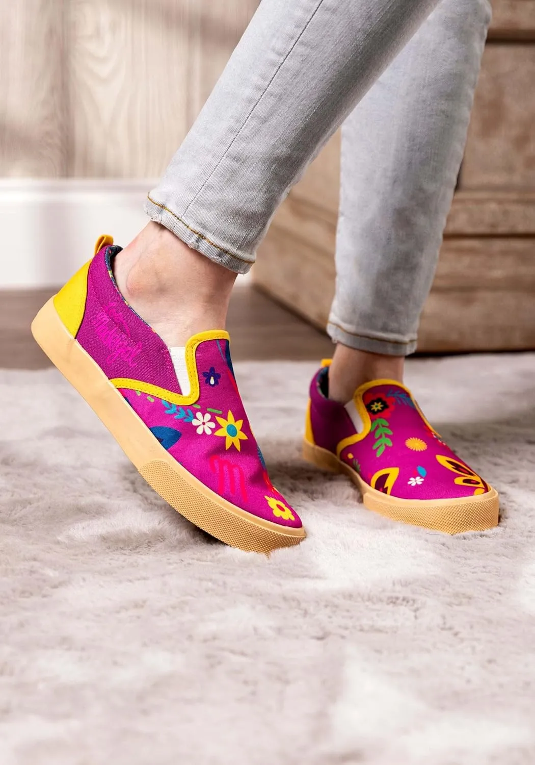 Ground Up Girl's Encanto Slip On Sneaker