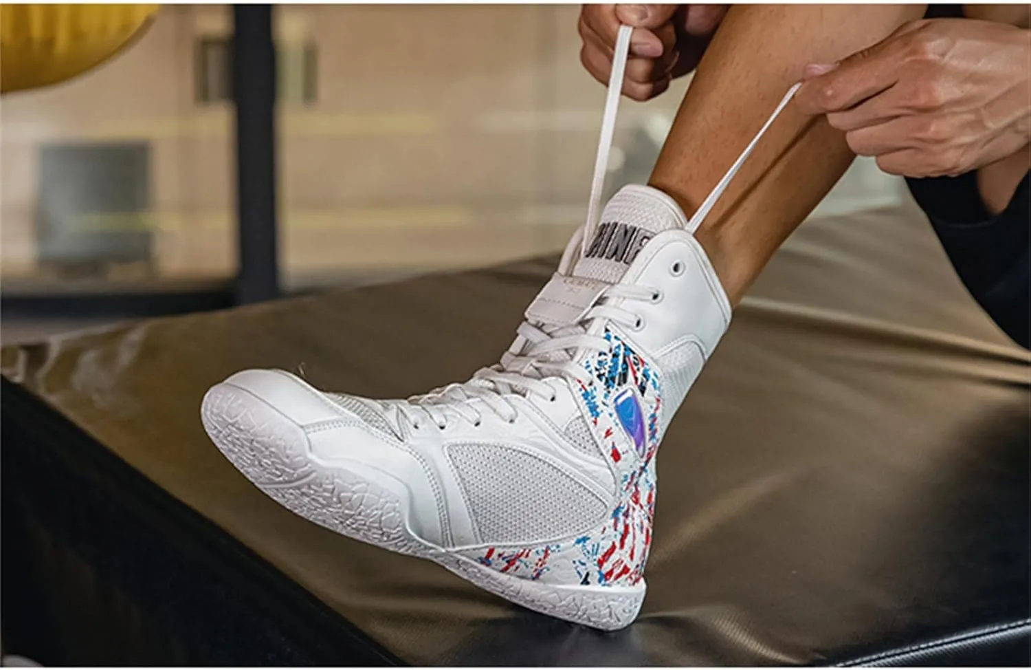 Men Women Wrestling Trainers Lightweight Breathable Unisex Fighting Fitness Sneakers for Powerlifting Boxing Weightlifting