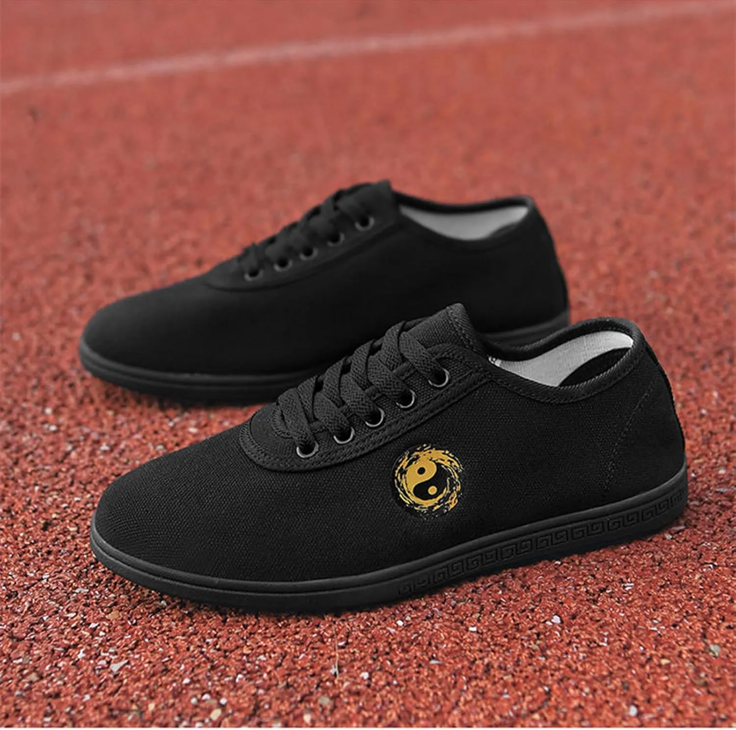 Tai chi Kung Fu Shoes,Boxing Karate Taekwondo Training Shoes Men Martial Arts Shoes Unisex Canvas Cotton Breathable Tai chi Raining Sneakers Shoes