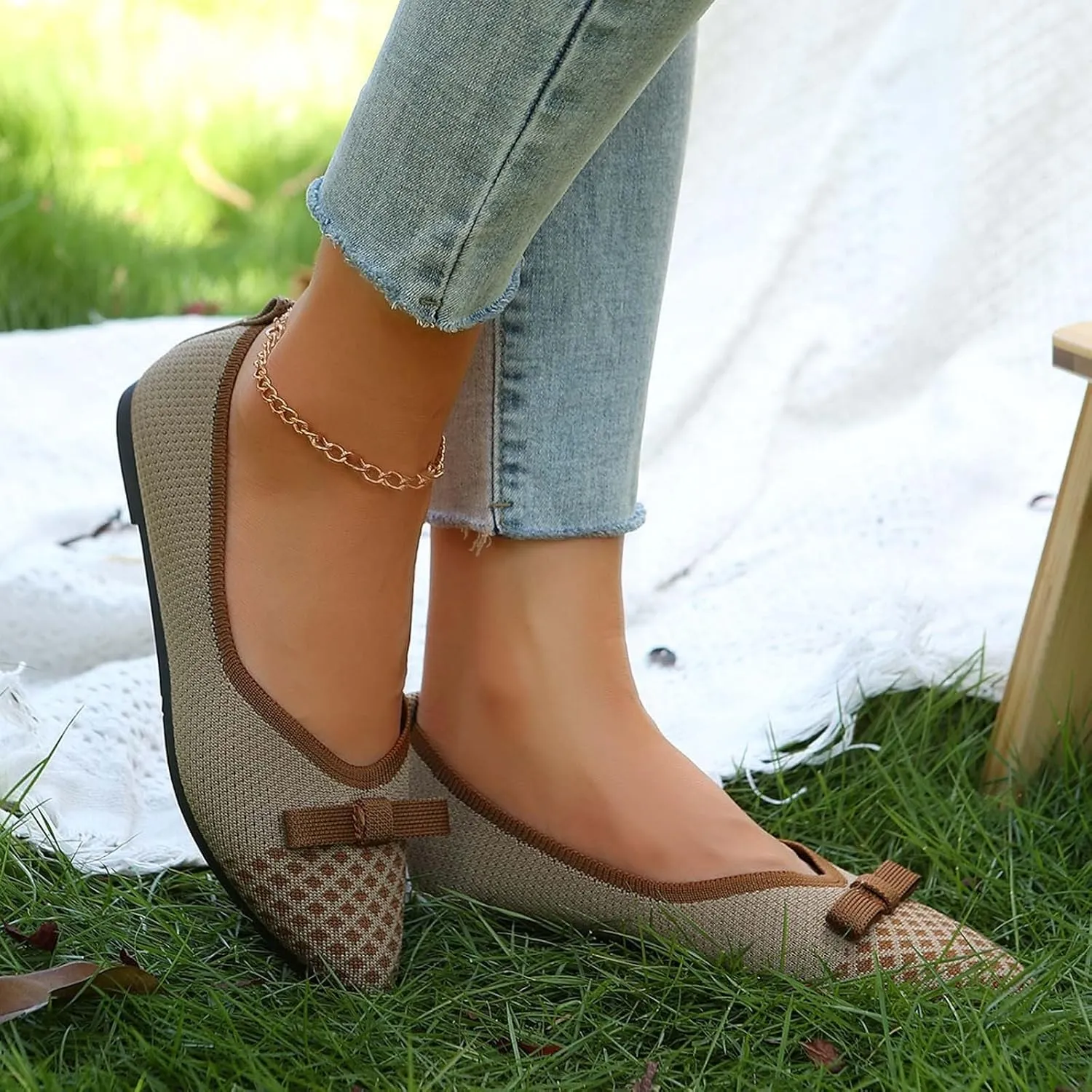 Women's Casual Pointed Toe Comfortable Slip On Ballet Shoes for Daily Wear with Skirt Outfits Spring Summer