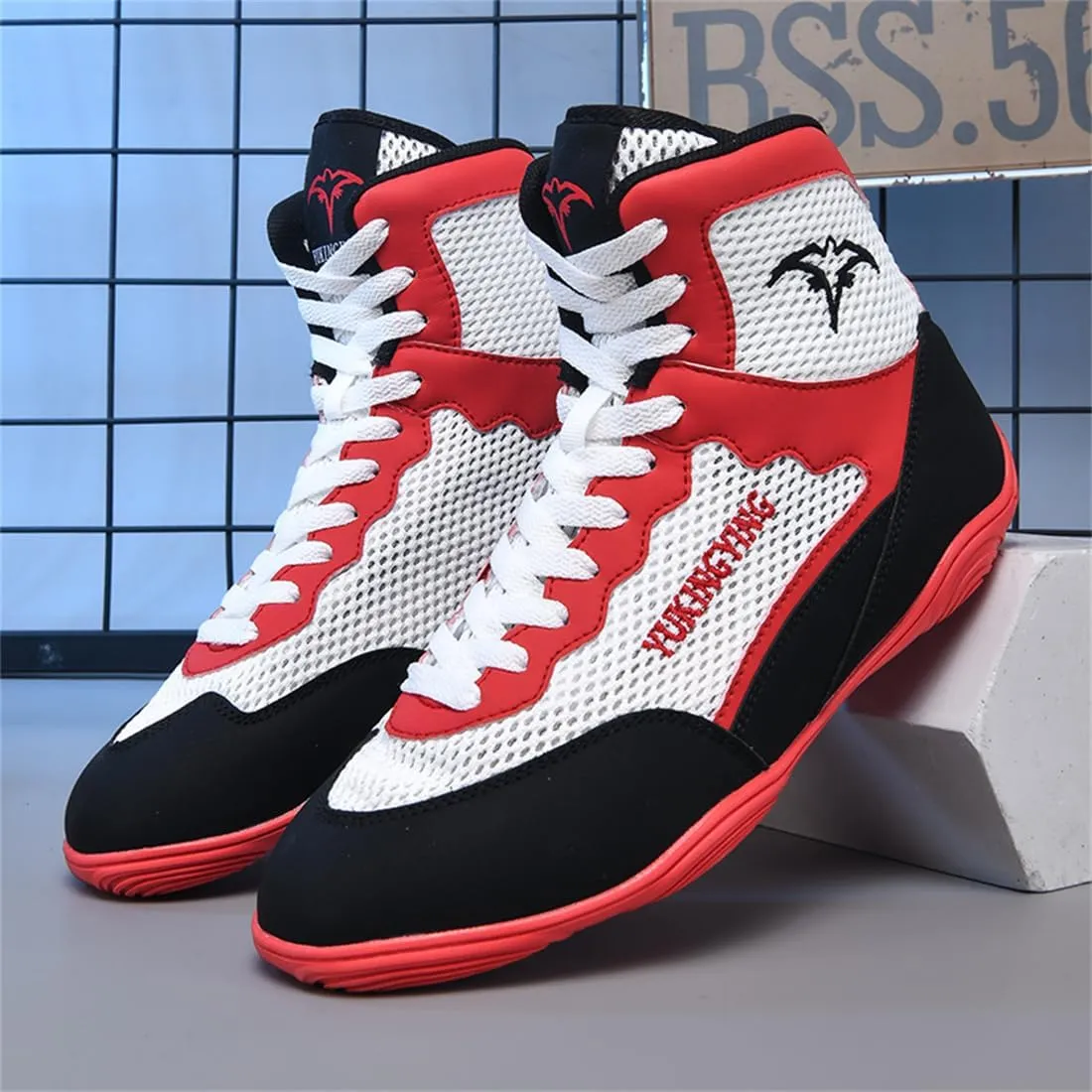 Wrestling Trainers, Comfortable Wrestlers Sports Gym Athletic Fitness Breathable Fashion Boxing Sneakers for Men